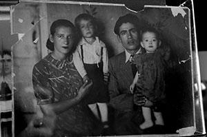 Frieda at 26 in Russia with son Allan, daughter Rita and late husband Chaim.