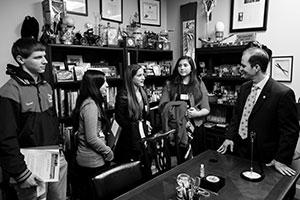 Temple Emanuel students Aaron Israel, Sara Abramson, Morgan Caplan and Rachel Yarsky talk with Del. Jon Cardin. (Photo by Justin Tsucalas)