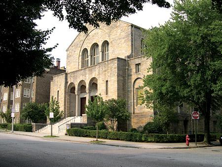 Beth Am Synagogue (Photo by David Stuck)